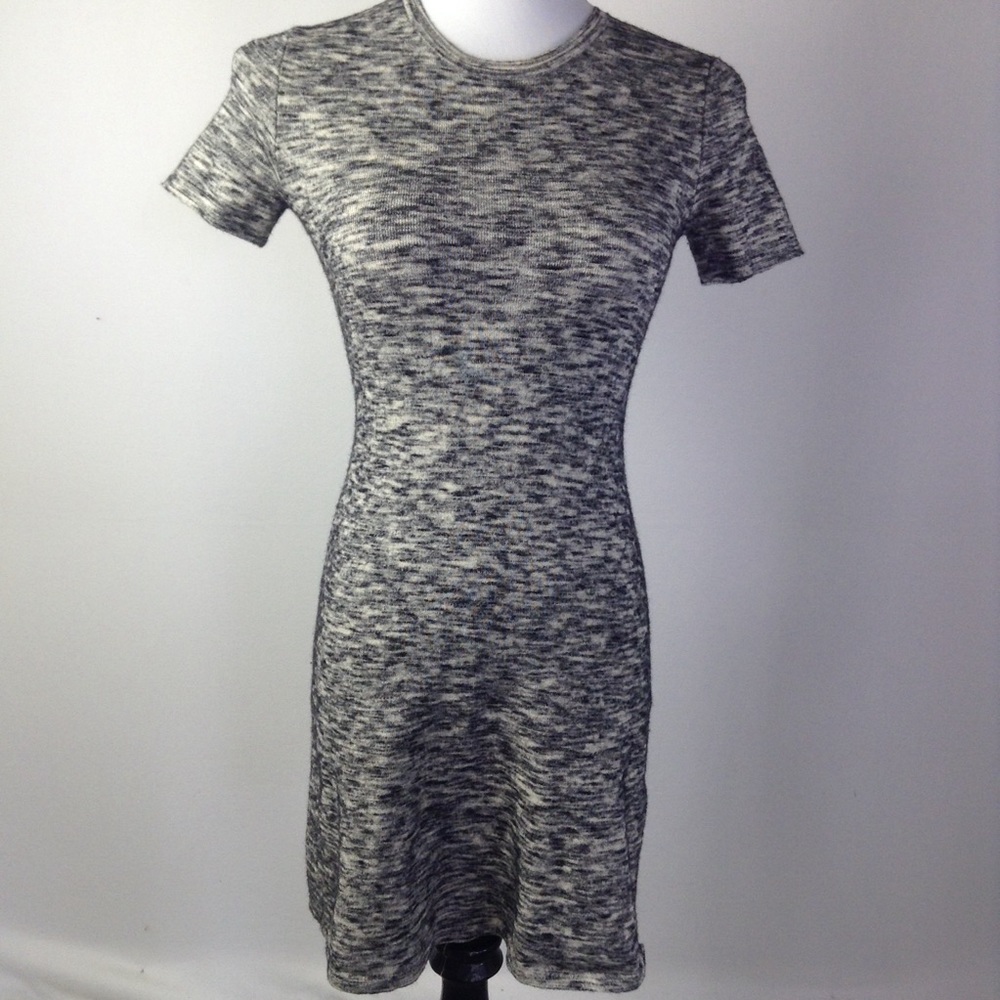 Theory Abreena Wool Blend Dress - Picture 2 of 8